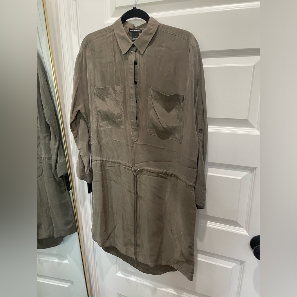 Club Monaco Green Tie Waist Dress Flawed Size 2
